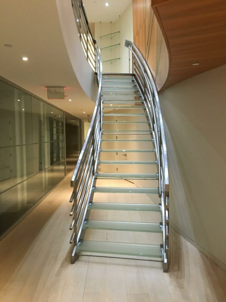 glass stair panels 