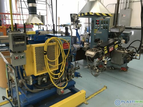 Used plastic extrusion machine - extruder machine